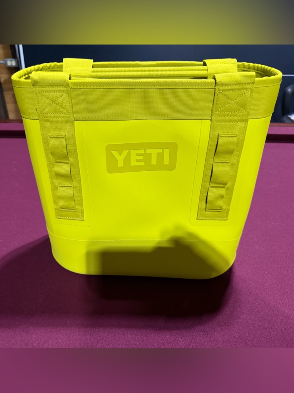 Yeti NWOT Camino 20 Carryall - Firefly Yellow - Retired Seasonal Color